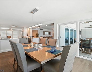 9517 Gulf Shore Drive - Photo Thumbnail 11