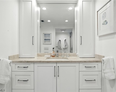 9517 Gulf Shore Drive - Photo Thumbnail 27