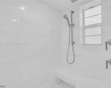 9517 Gulf Shore Drive - Photo Thumbnail 24