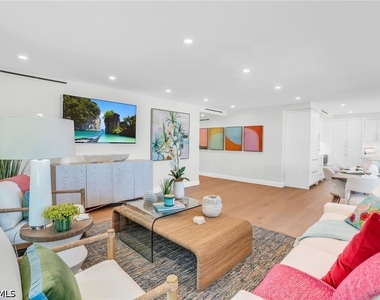 9517 Gulf Shore Drive - Photo Thumbnail 5