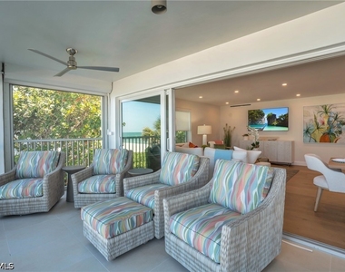 9517 Gulf Shore Drive - Photo Thumbnail 14