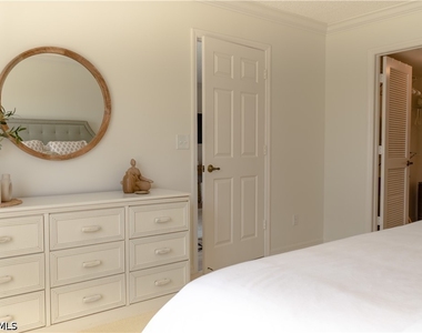 265 Deerwood Circle - Photo Thumbnail 31
