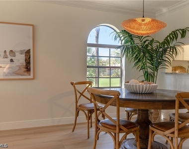 265 Deerwood Circle - Photo Thumbnail 8