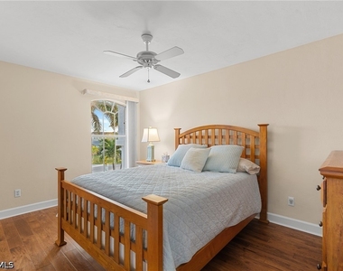 523 103rd Avenue N - Photo Thumbnail 22
