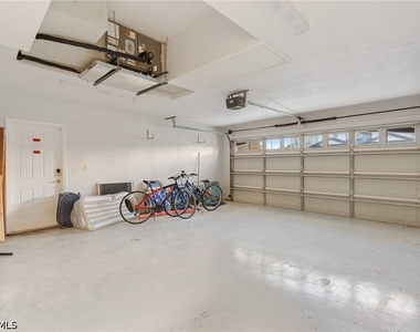 523 103rd Avenue N - Photo Thumbnail 30