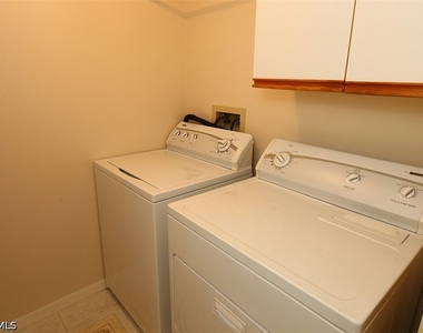 5550 Heron Point Drive - Photo Thumbnail 22