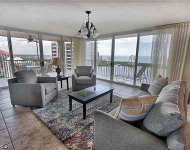 5550 Heron Point Drive - Photo Thumbnail 4