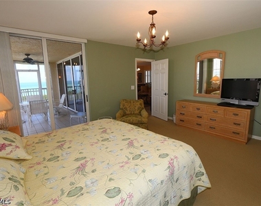 5550 Heron Point Drive - Photo Thumbnail 14