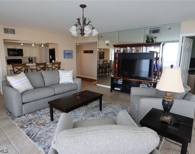 5550 Heron Point Drive - Photo Thumbnail 6