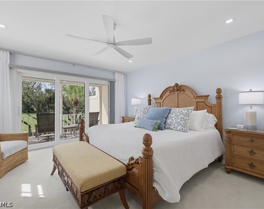 360 Carlton Place - Photo Thumbnail 18