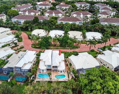 360 Carlton Place - Photo Thumbnail 37