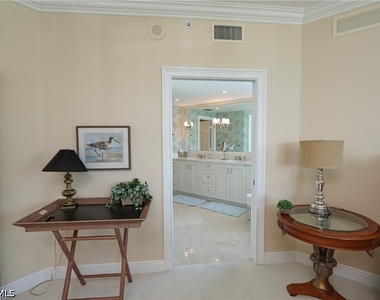 60 Seagate Drive - Photo Thumbnail 12