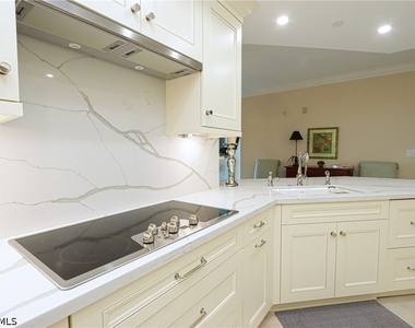 60 Seagate Drive - Photo Thumbnail 8