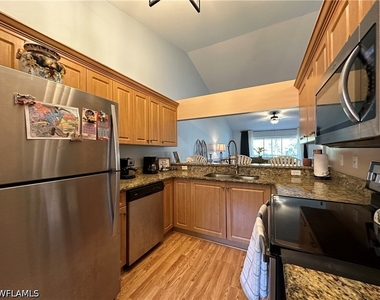241 Robin Hood Circle - Photo Thumbnail 2