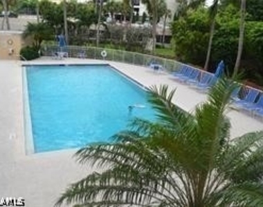 5550 Heron Point Dr - Photo Thumbnail 1