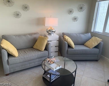 5550 Heron Point Dr - Photo Thumbnail 13
