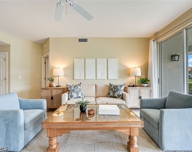 2230 Arielle Drive - Photo Thumbnail 6