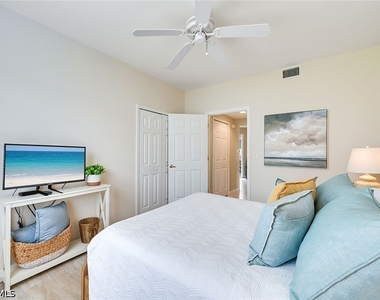 2230 Arielle Drive - Photo Thumbnail 21