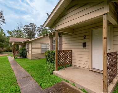 700 Gray Street - Photo Thumbnail 2