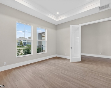 9712 Moonflower Lane - Photo Thumbnail 2