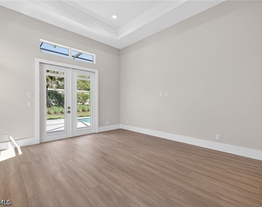 9712 Moonflower Lane - Photo Thumbnail 18