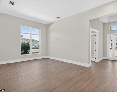 9712 Moonflower Lane - Photo Thumbnail 10