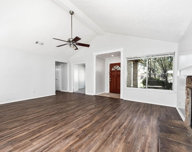 3423 Nutwood Lane - Photo Thumbnail 5
