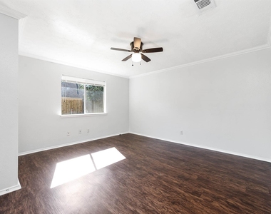 3423 Nutwood Lane - Photo Thumbnail 15