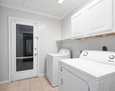 3423 Nutwood Lane - Photo Thumbnail 11