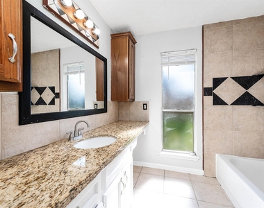 3423 Nutwood Lane - Photo Thumbnail 17