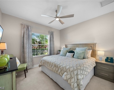 14321 Manchester Drive - Photo Thumbnail 32