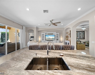 14321 Manchester Drive - Photo Thumbnail 21