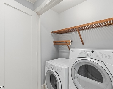 9123 Strada Place - Photo Thumbnail 15