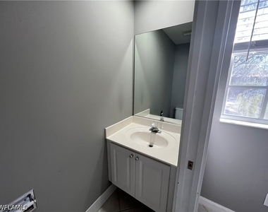 5365 Cove Circle - Photo Thumbnail 15
