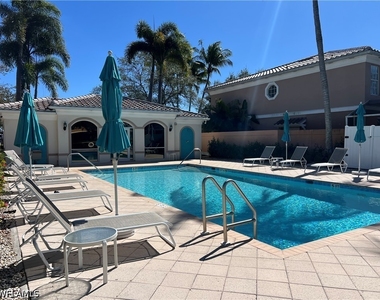 5365 Cove Circle - Photo Thumbnail 1