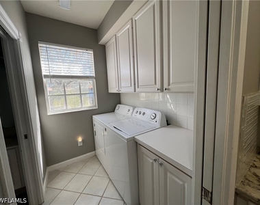5365 Cove Circle - Photo Thumbnail 16