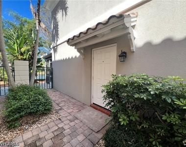 5365 Cove Circle - Photo Thumbnail 22