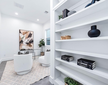 3805 Coyle Street - Photo Thumbnail 6