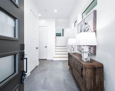 3805 Coyle Street - Photo Thumbnail 4