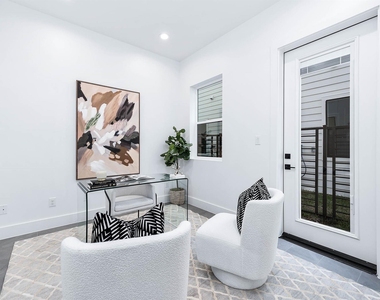 3805 Coyle Street - Photo Thumbnail 7