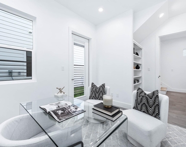 3805 Coyle Street - Photo Thumbnail 8