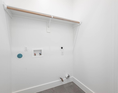 3805 Coyle Street - Photo Thumbnail 36
