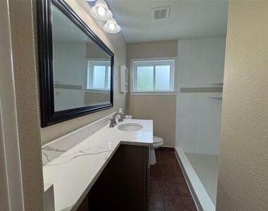 6645 Lodge Street - Photo Thumbnail 3
