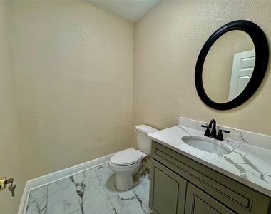 6645 Lodge Street - Photo Thumbnail 5