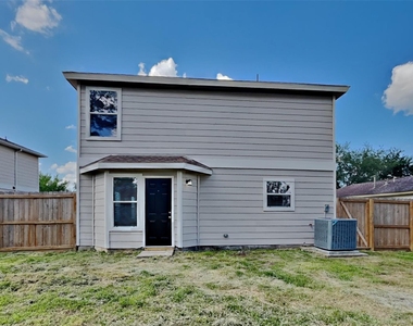 6423 Lily Hollow Court - Photo Thumbnail 17