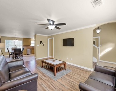 125 Pine Street - Photo Thumbnail 14