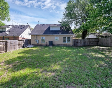 125 Pine Street - Photo Thumbnail 45