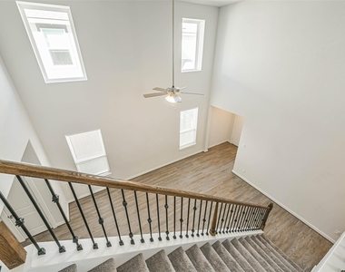 16911 Lagos Lane - Photo Thumbnail 24