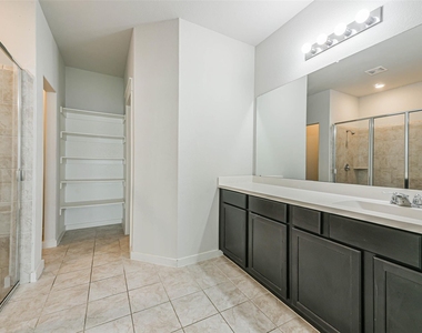 16911 Lagos Lane - Photo Thumbnail 28