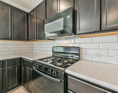 16911 Lagos Lane - Photo Thumbnail 16